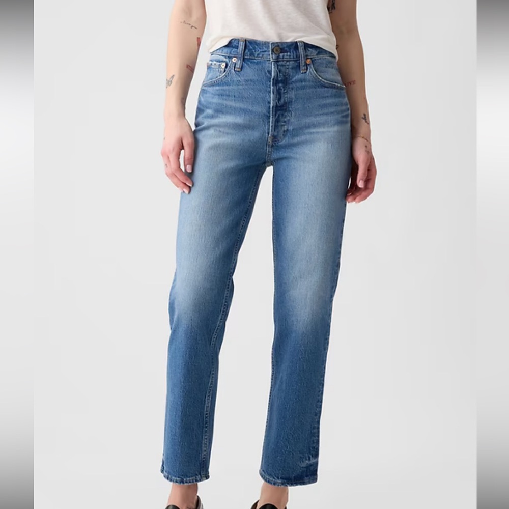 GAP Women’s Cheeky Straight High Rise Distressed Blue Jeans - Picture 5 of 6